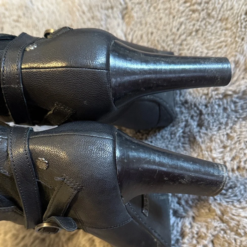 UGG Black Linde high Heeled Boots - Picture 5 of 5